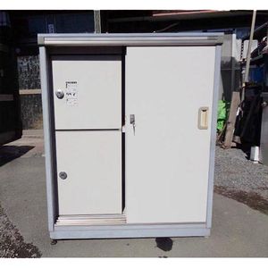 非売No.22 イナバ　宅配BOX付物置