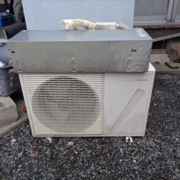 34.エアコン　取り外し/飯能市