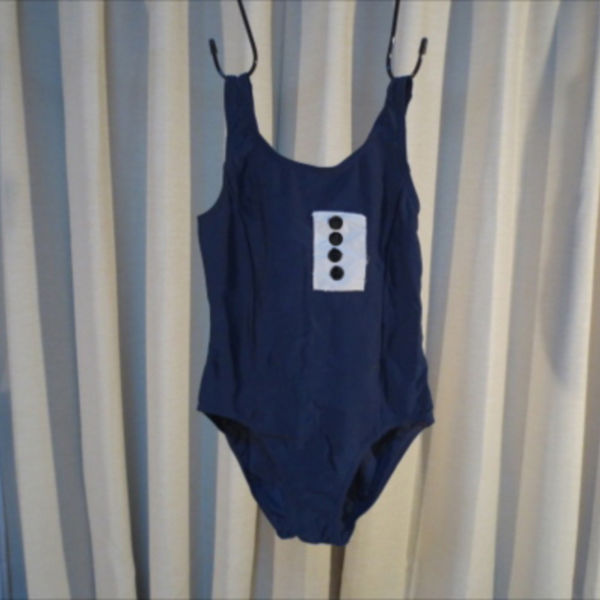 No.10 <中古>はるかちゃんのスク水　サイズ 130 ☆彡